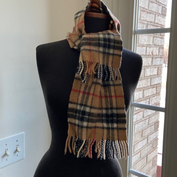 Pringle Lambswool Scarf - Picture 1 of 4